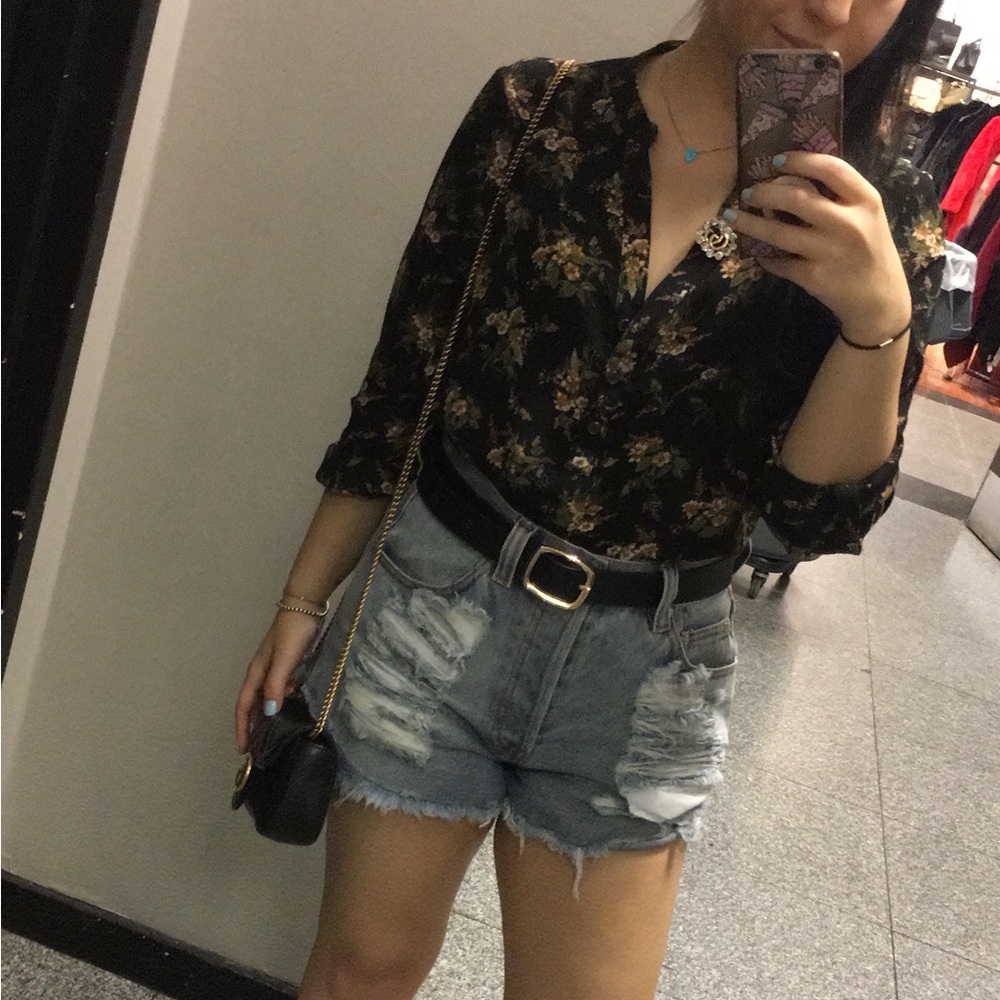 Forever 21 Floral Navy Blouse Sz. S